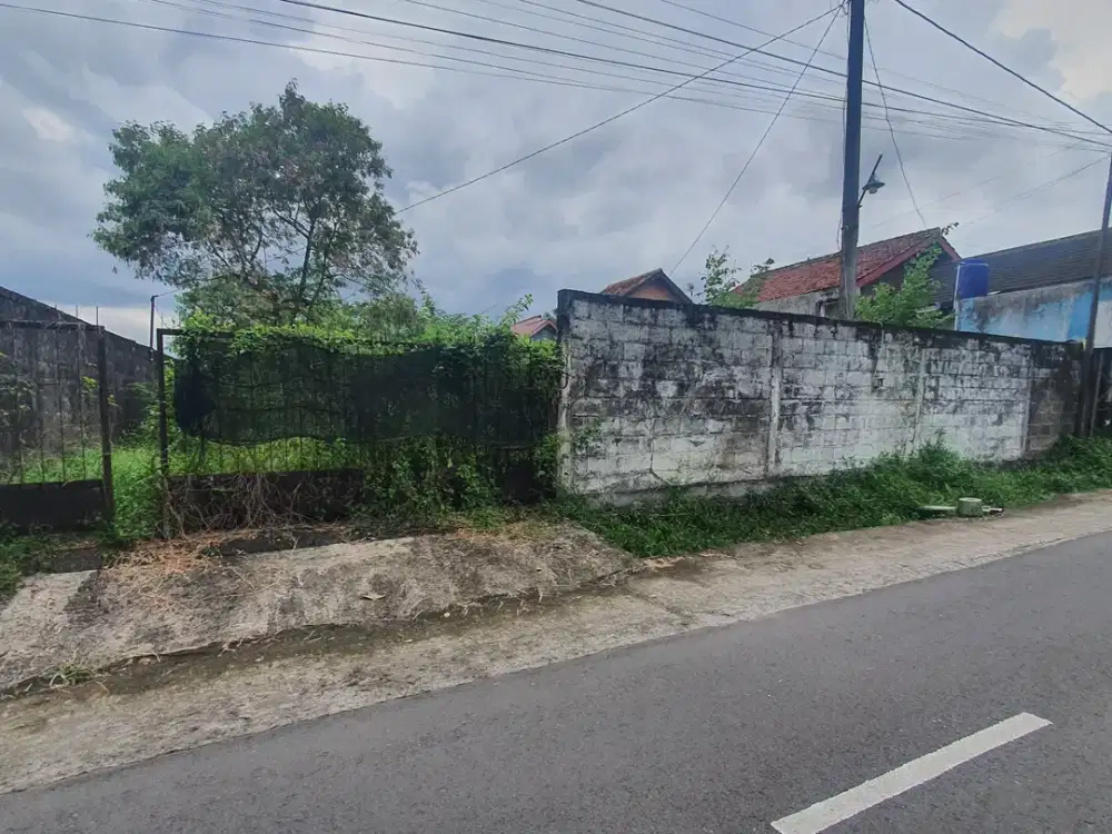 12 menit ke UGM tanah di Utara Jl Damai kaliurang ,SHM P unit