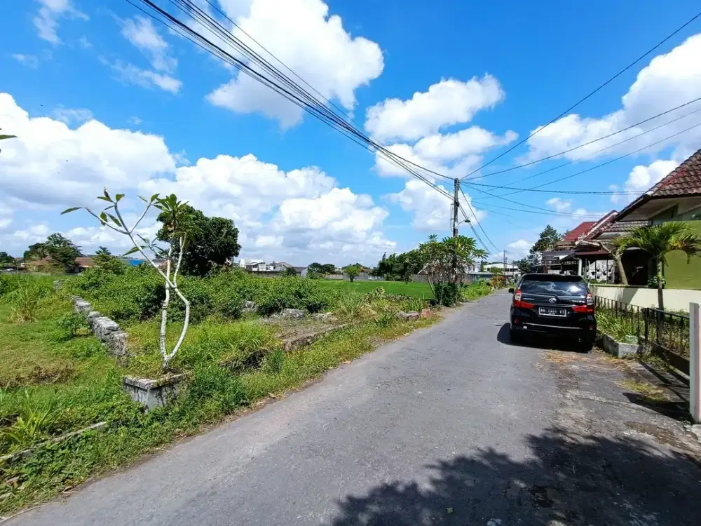 Dekat UGM siap bangun view sawah dan merapi, SHM P