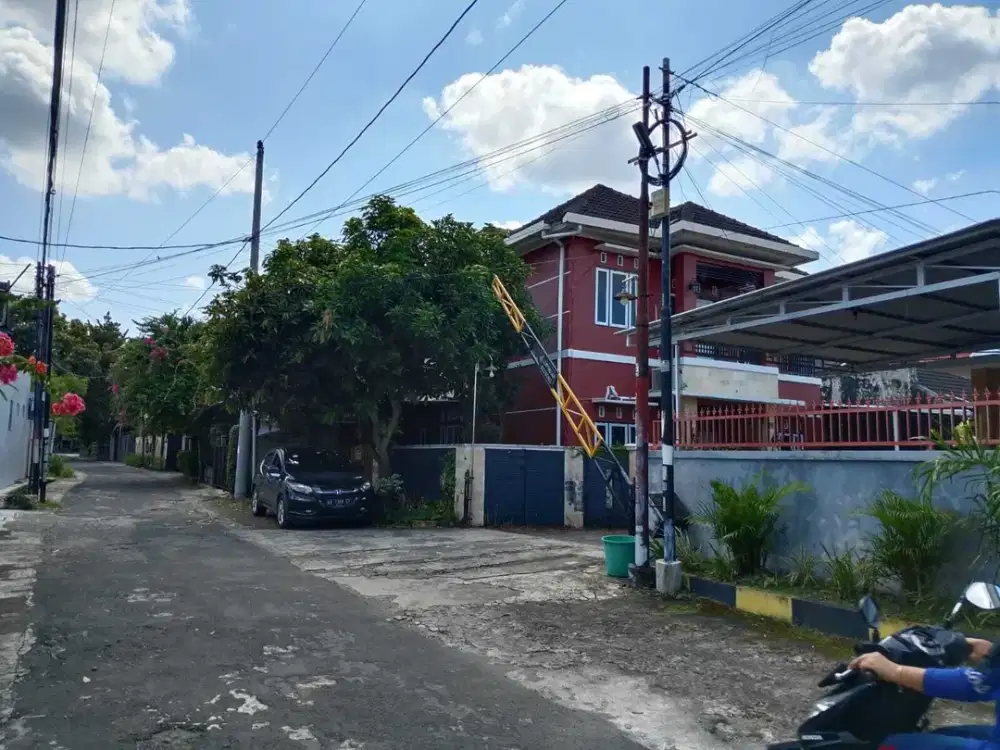 Utara UGM di Perumahan Lempongsari tanah Siap bangun ,SHM P unit