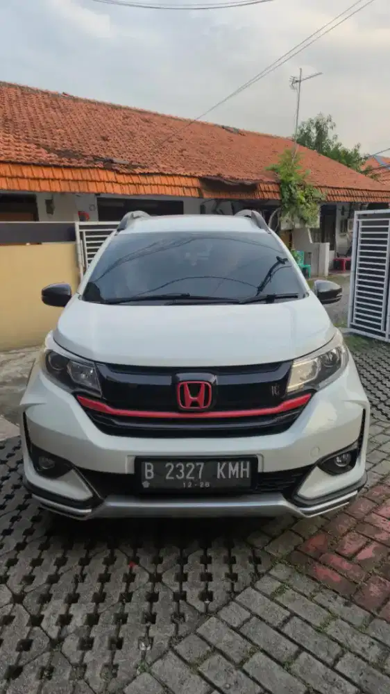 Honda  BR-V E prestige  matic  tahun 2019  facelift