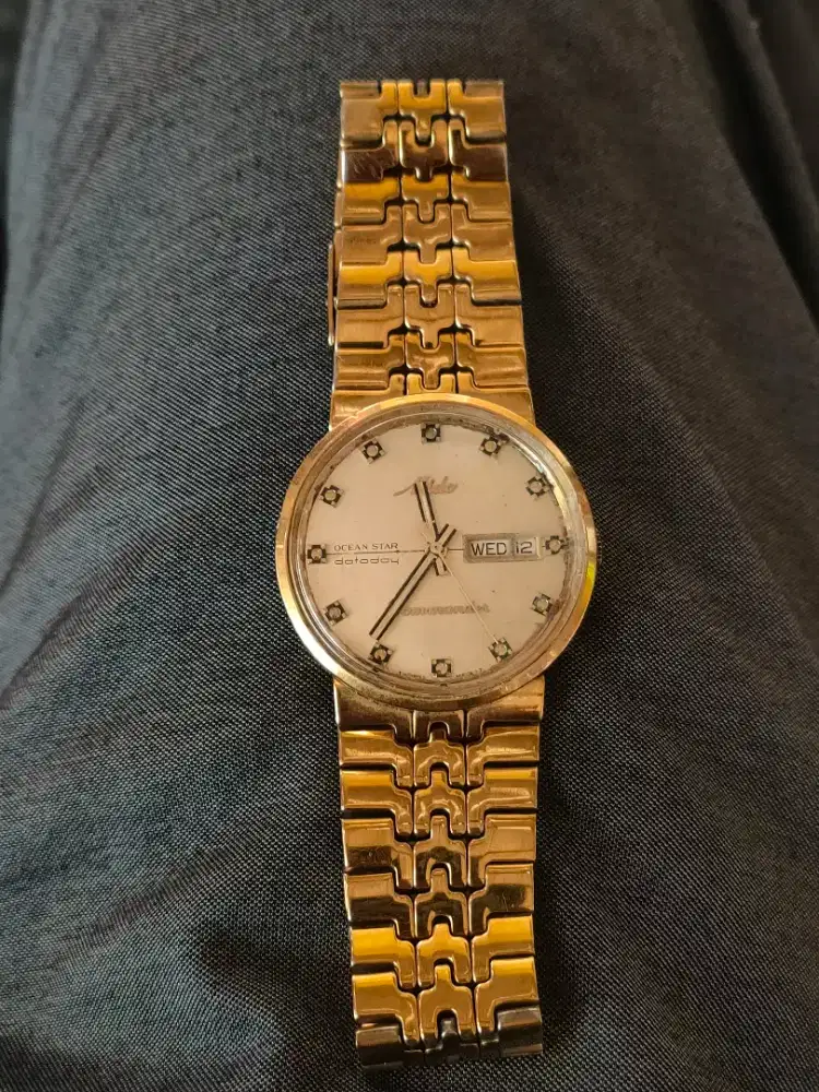 Dijual murah jam tangan merk MIDO Commander ( Original ).