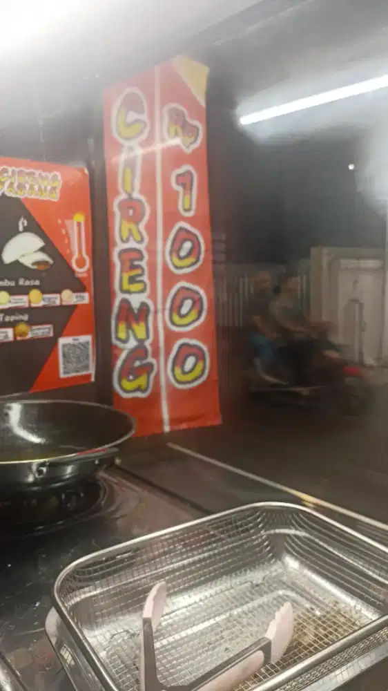 UMKM jualan Cireng Gerobak