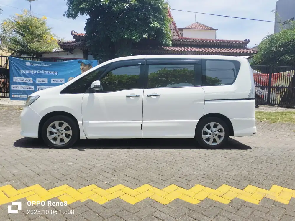 Nissan Serena 2013 Bensin