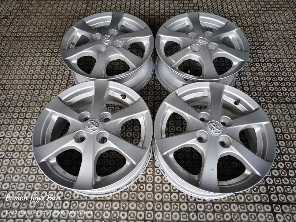 Velg Oem R14 4x100 agya ayla sigra calya karimun Starlet vios dll