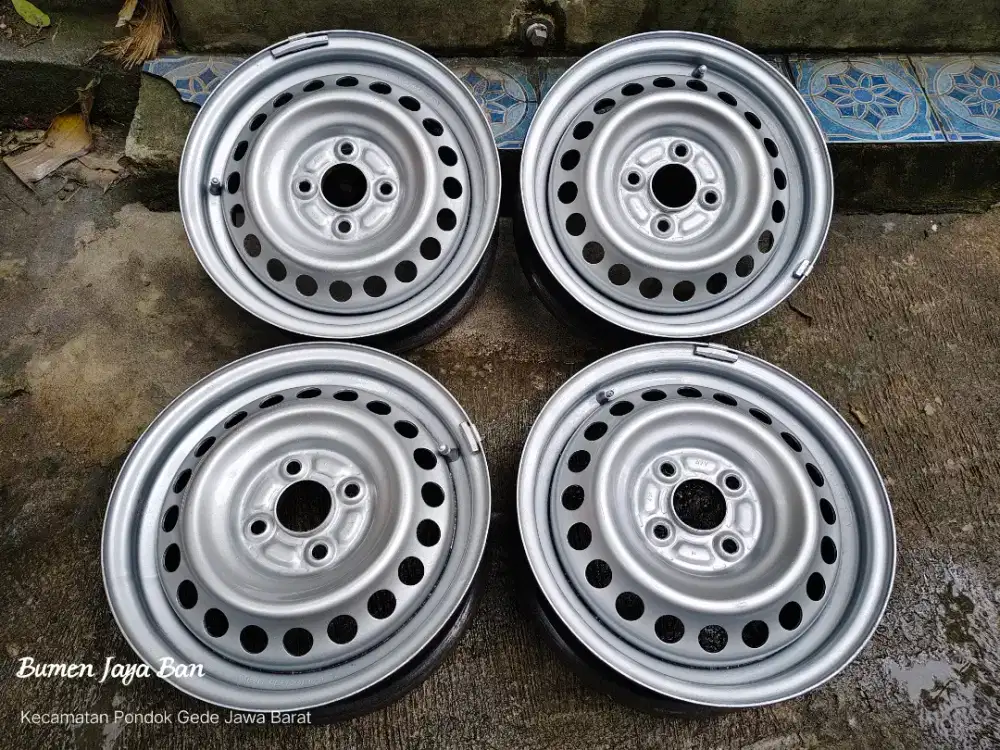 Vekg kaleng R14 4x100 untuk brio jazz vios calya sigra