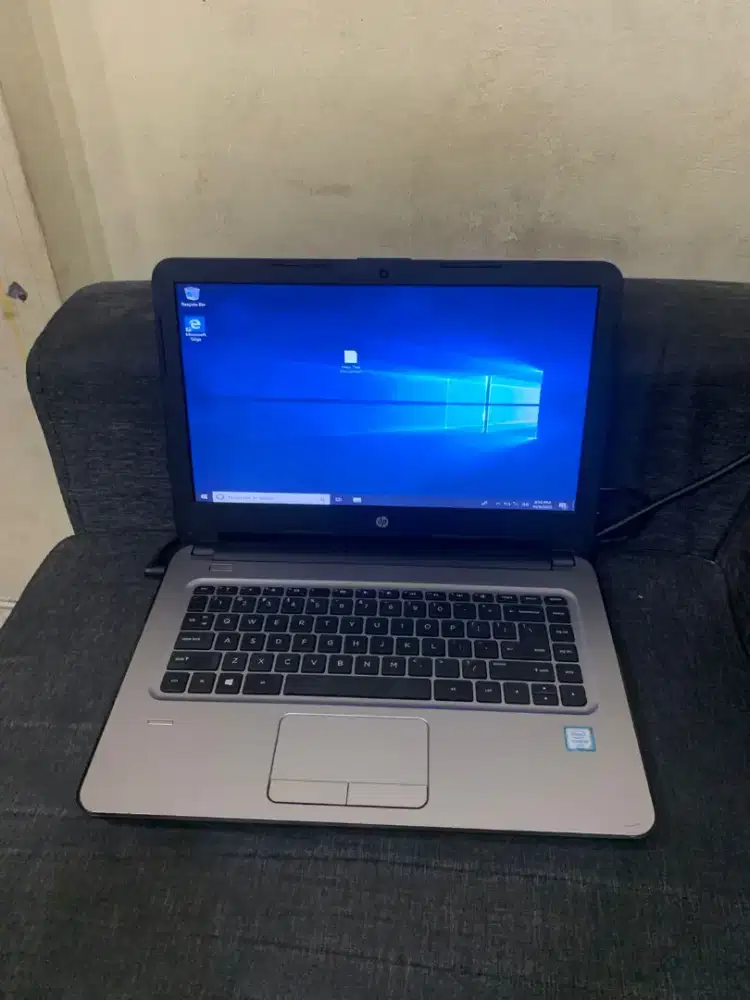 Laptop hp ram 8/ intel i5 gen6 ssd 128 normal jaya