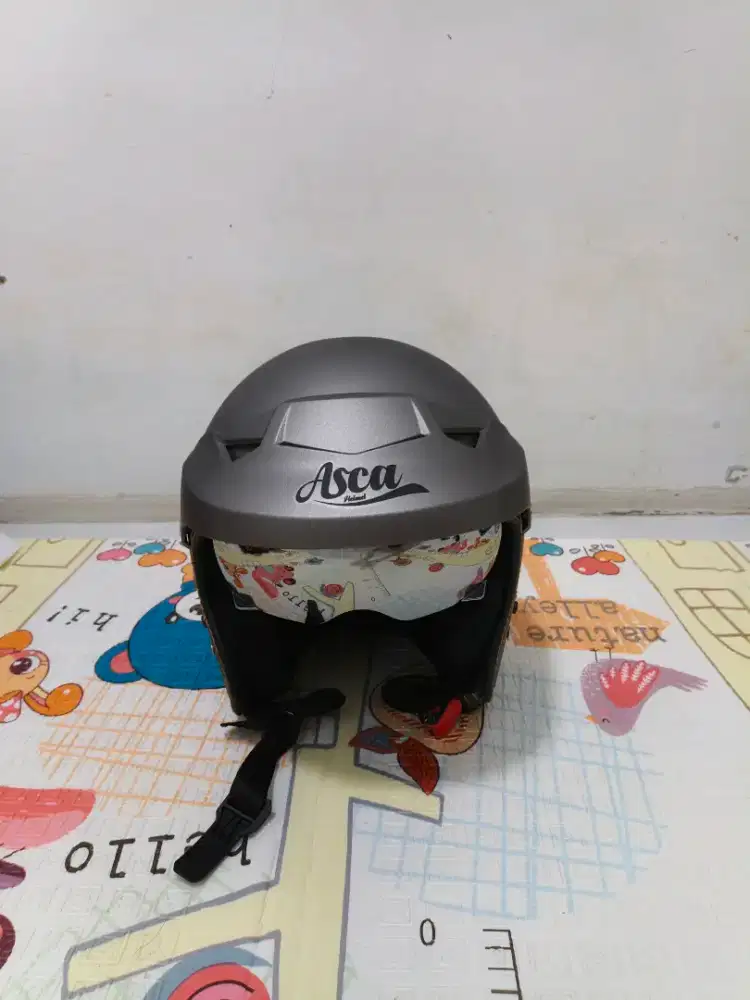 Helm Retro Asca