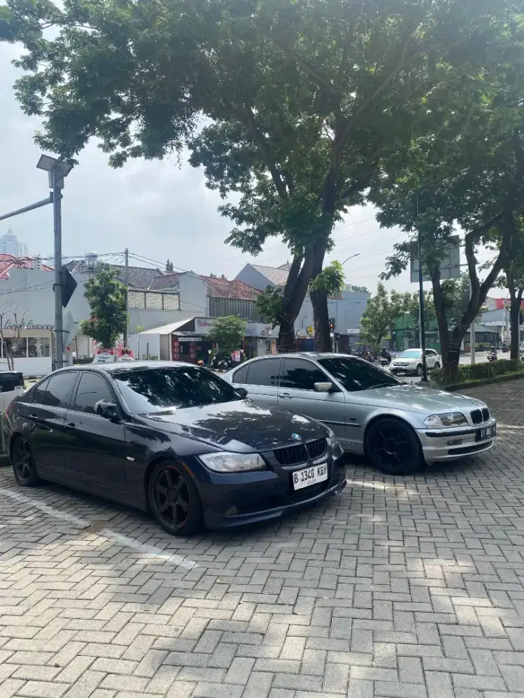 BMW E90 320i 2005