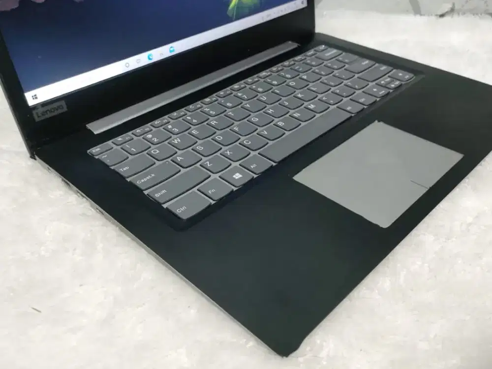 Lenovo Ideapad 120s