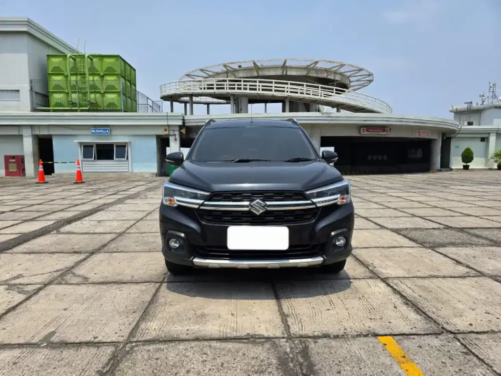 Suzuki xl7 beta at 2020 hitam km 34 ribuan
