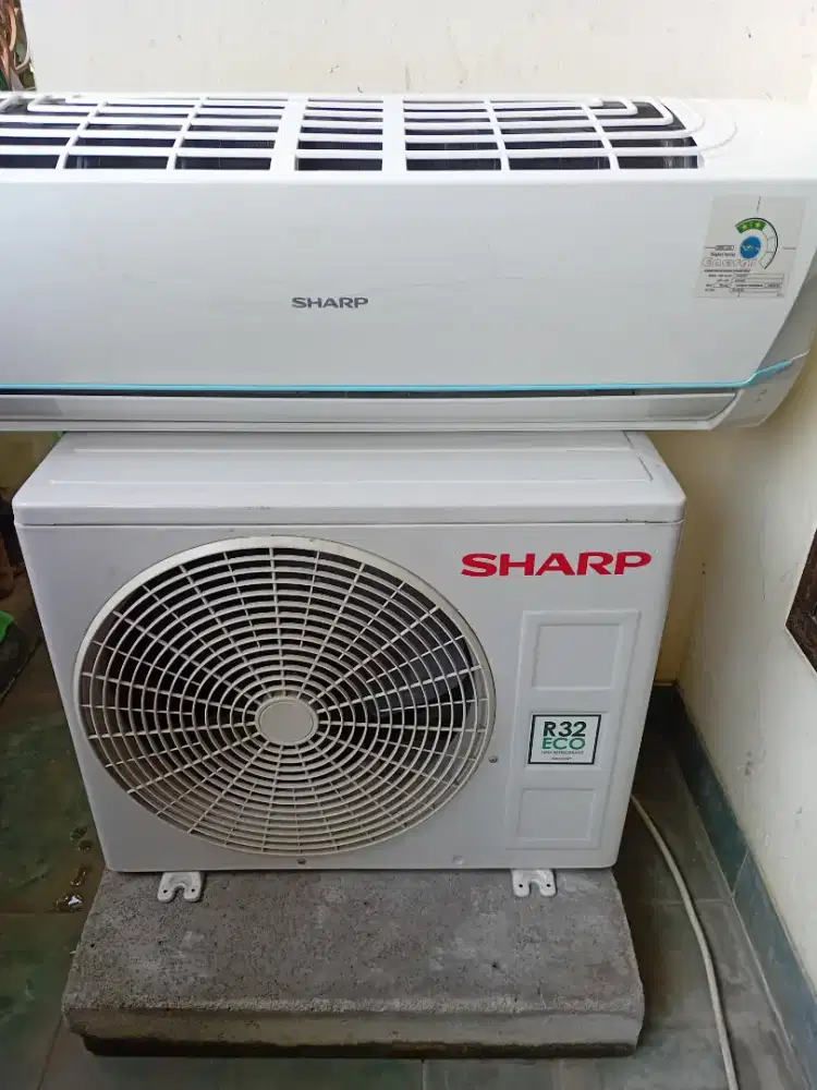 Dijual AC 1/2 PK merk sharp thailand