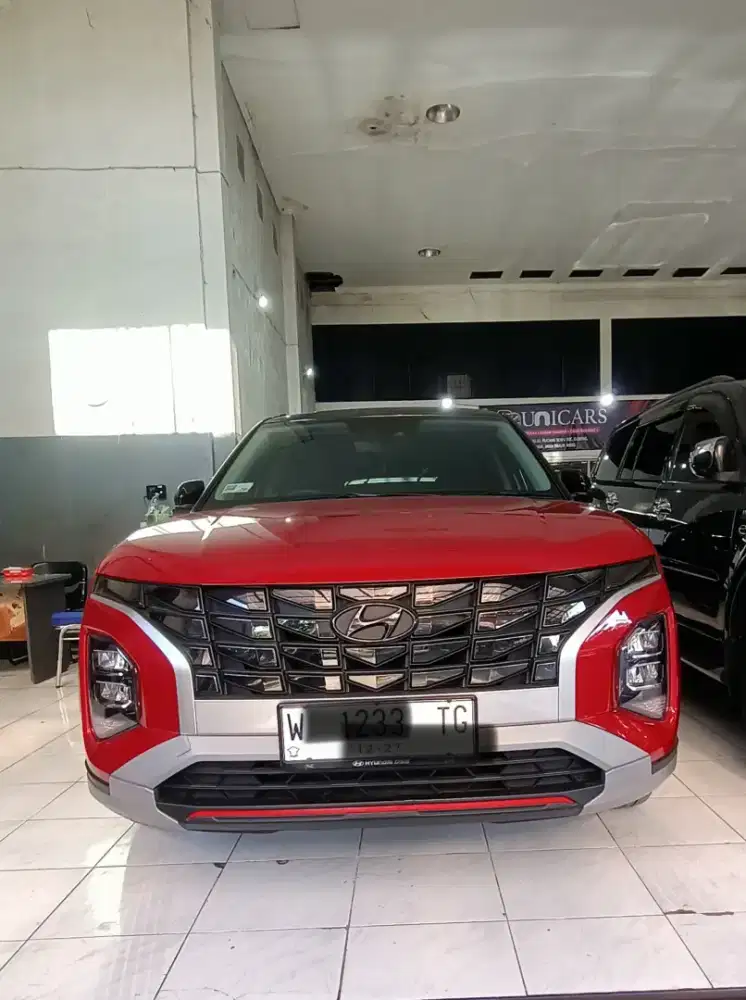 Hyundai Creta prime 1.5 At matic merah 2022  two tone km low