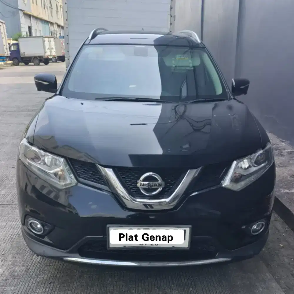 NISSAN XTRAL 2.5 MATIC BENSIN PEMAKAIAN PRIBADI