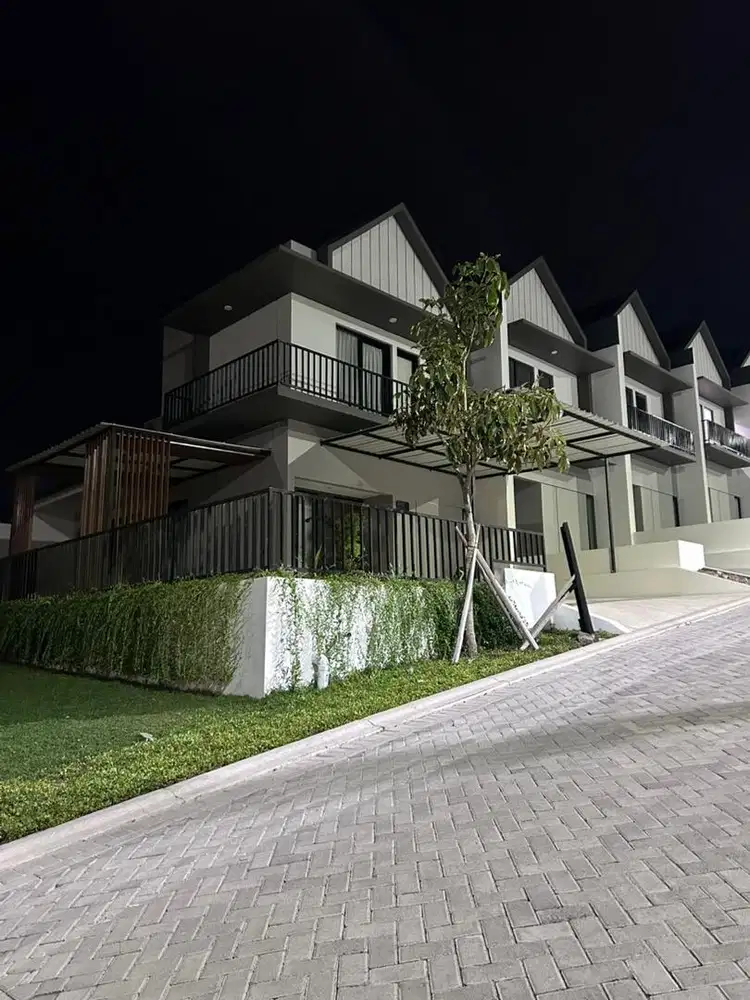 TERLARISSS RUMAH VIEW 2 LT DI TEMBALANG