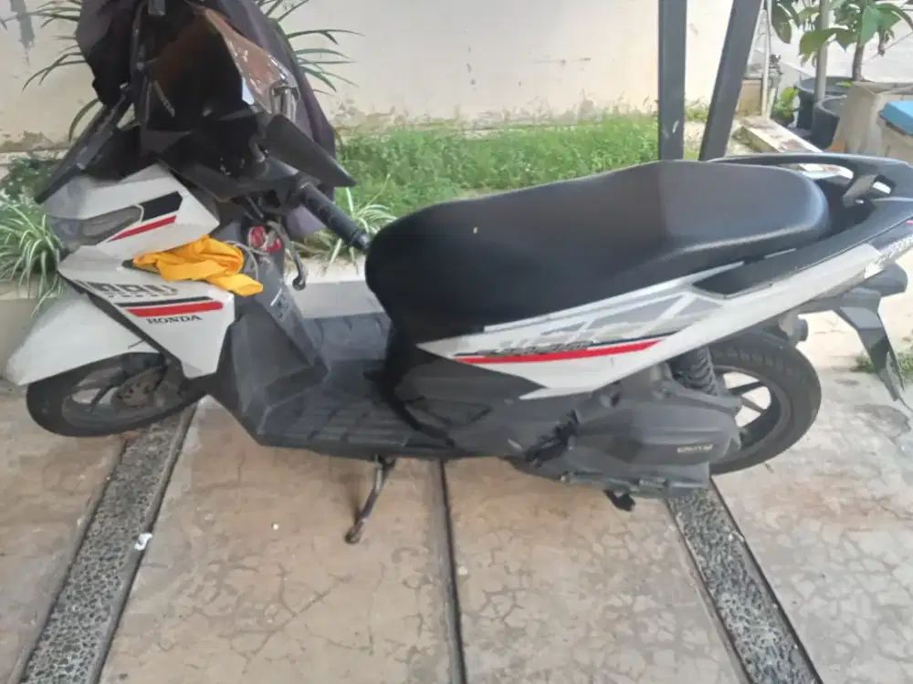 Dijual Vario 125 2017