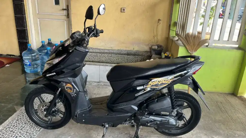 Honda beat street 2019