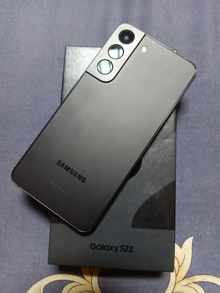 Samsung S22 ram 8/128