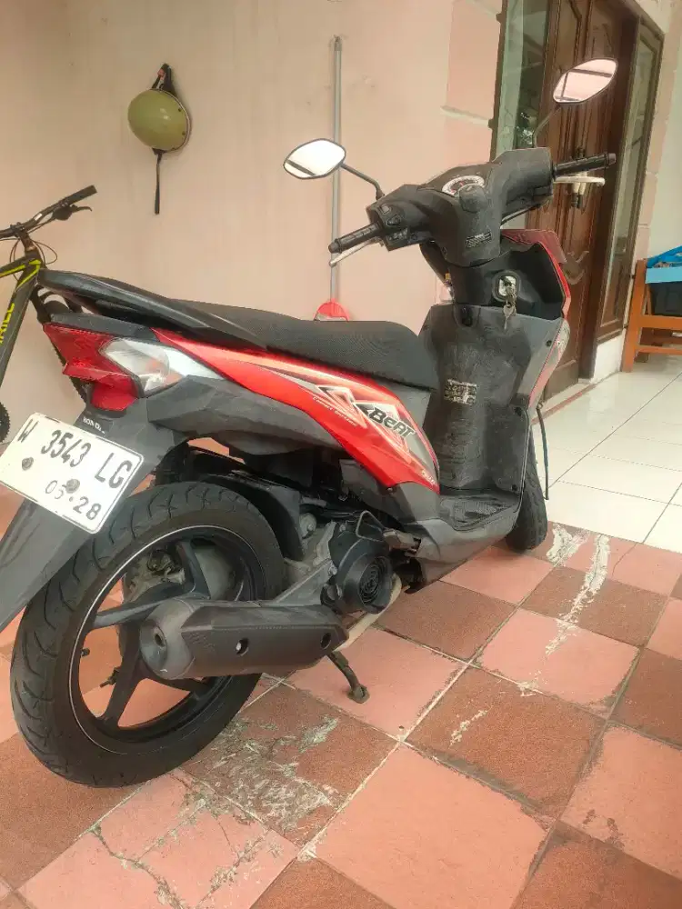 Jual Honda Beat 2013 merah Gresik
