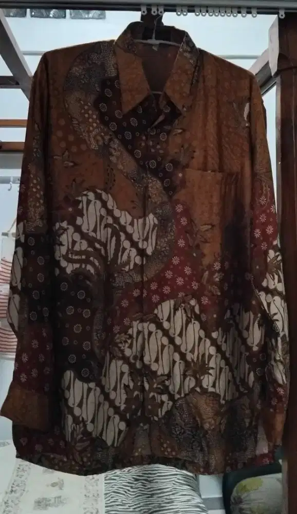 Jual baju batik pria size L Rp.50.000/pc