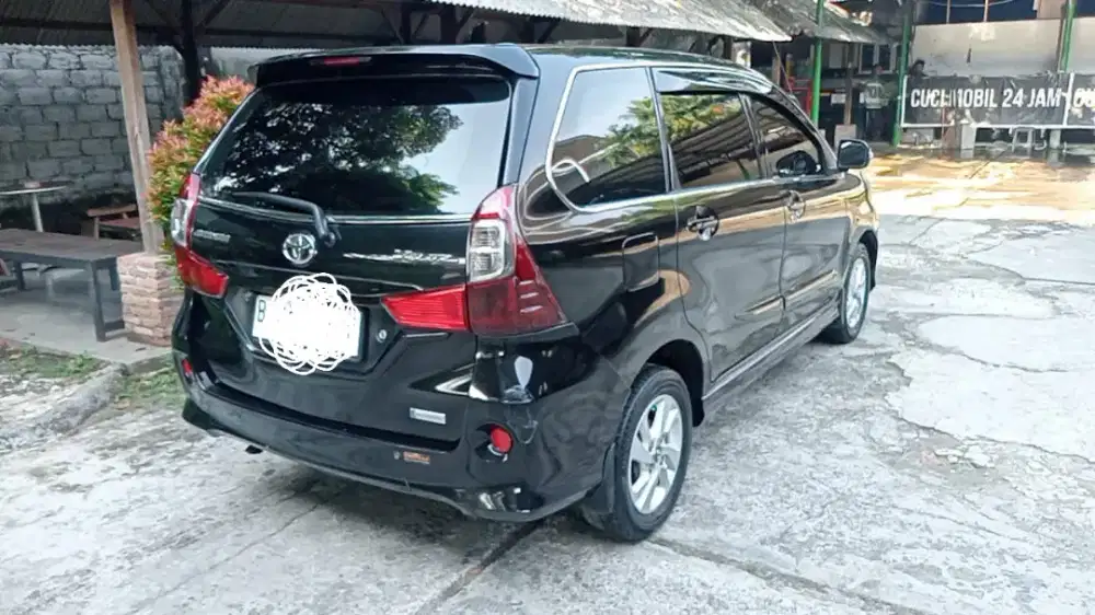 DIJUAL AVANZA VELOZ 1.3 AT TAHUN 2017 TANGAN PERTAMA