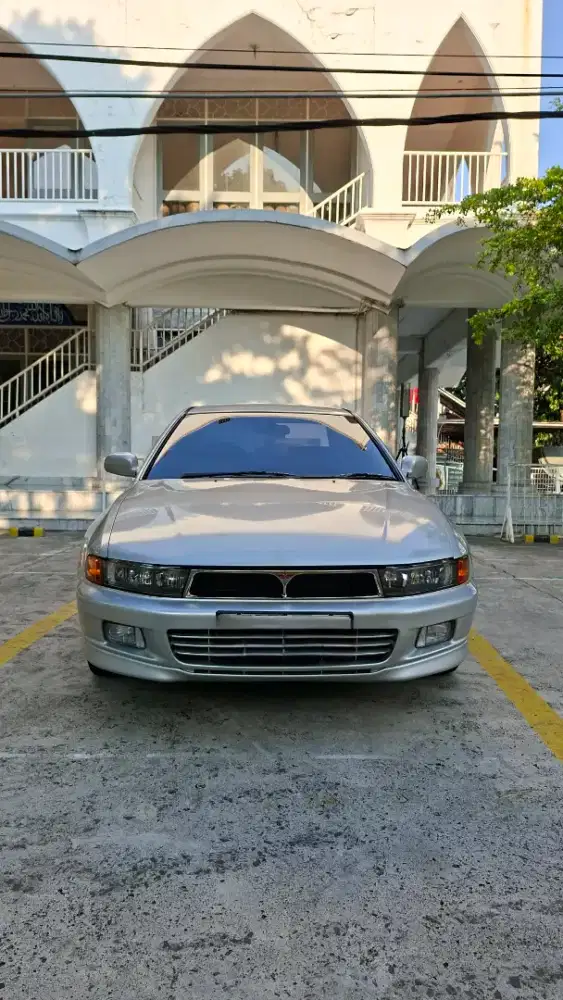 Mitsubishi Galant 1998 Bensin