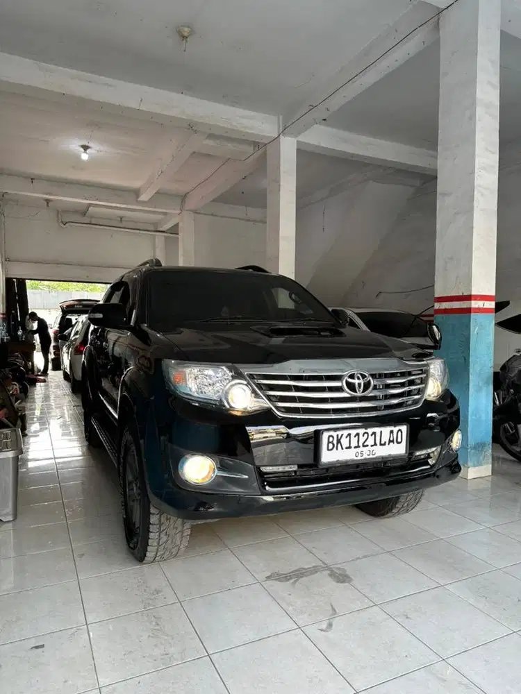 Toyota Fortuner G Vnt 4x4 Diesel Matic 2015 Murah