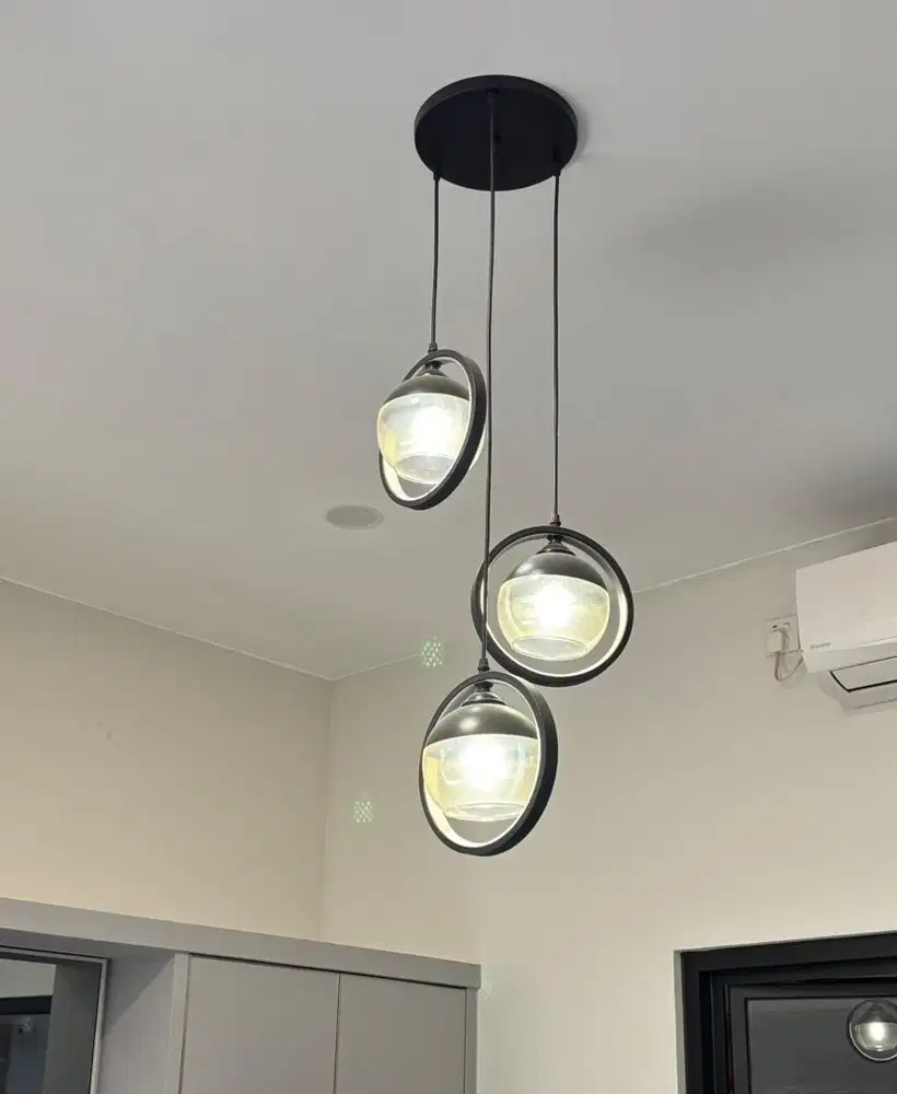 Lampu gantung 3 warna