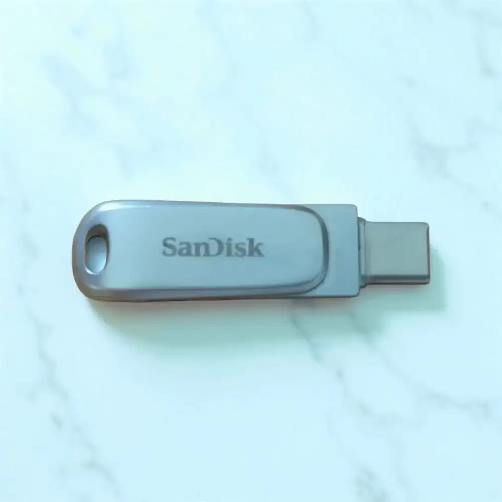 Multi OTG Sandisk 16GB Type C & USB