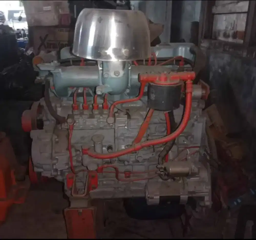 Dijual mesin truck mitsubishi Ps-120 bekas kondisi seperti baru