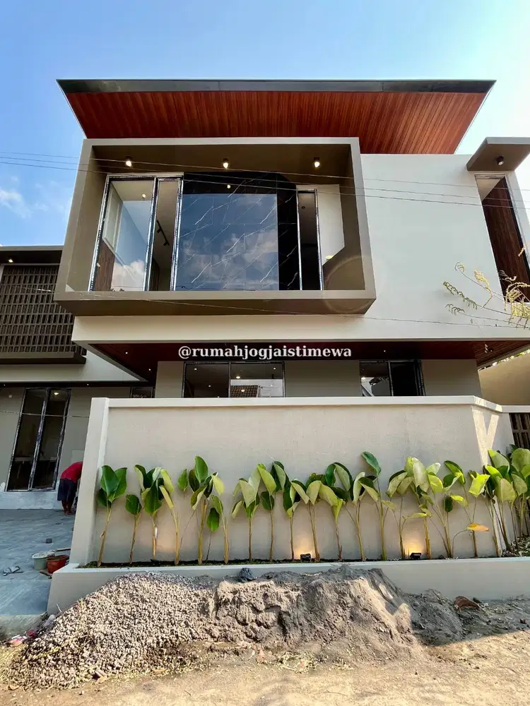 Rumah Baru Full Furniture di Wedomartani Dekat Jogja Bay Maguwoharjo