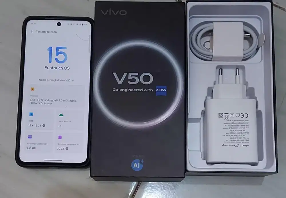 Vivo v50 12/256gb fullset layar lengkung no minus