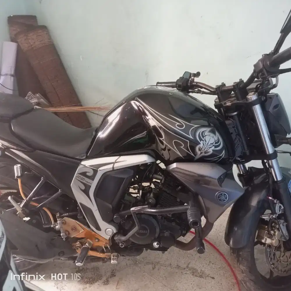 Yamaha byson 3016