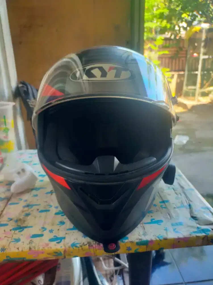 di jual hlem Kyt Falcon 2 Fr Ukur L..masih mulus terawat..