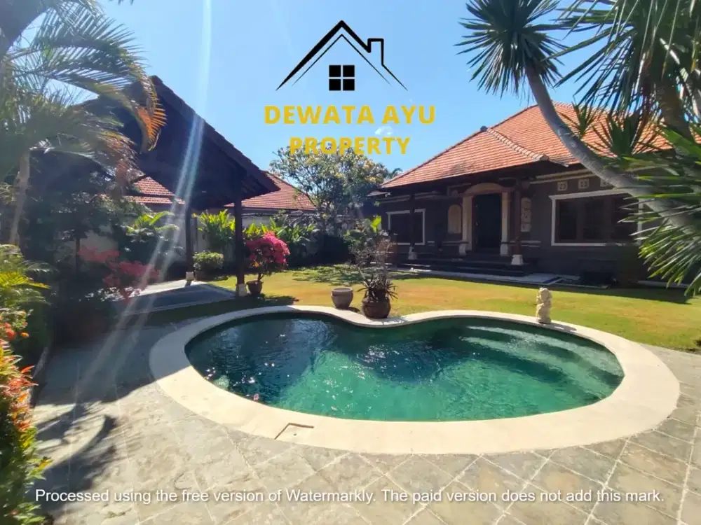 VILLA JUAL 3 KAMAR LAHAN 5 ARE DENGAN TAMAN LUAS DI SEKUTA