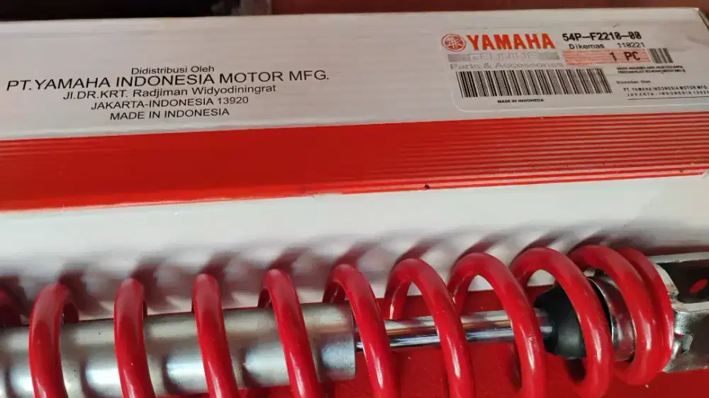 Shock mio 54p ori yamaha warna merah