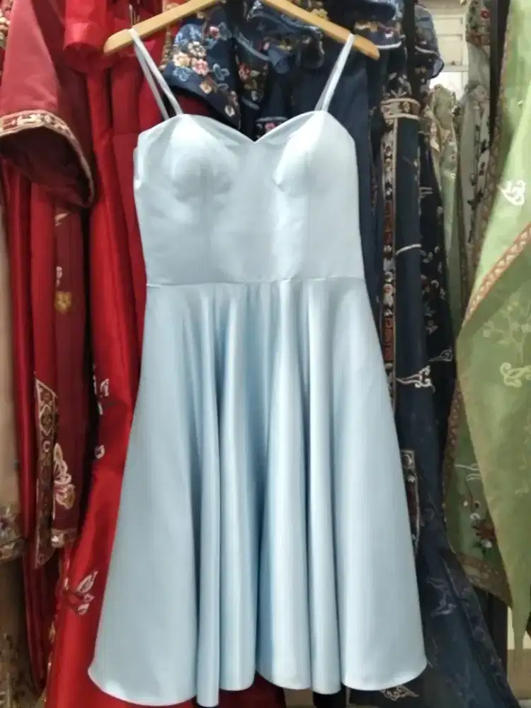 Penjahit dan Tukang Bordir Pengalaman