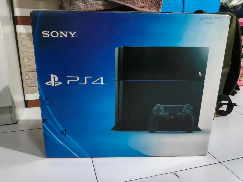 Jual PS 4 second