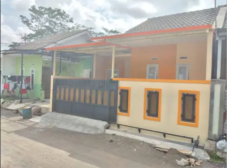 DI SEWAKAN RUMAH PERUM MARGAMULYA TASIKMALAYA