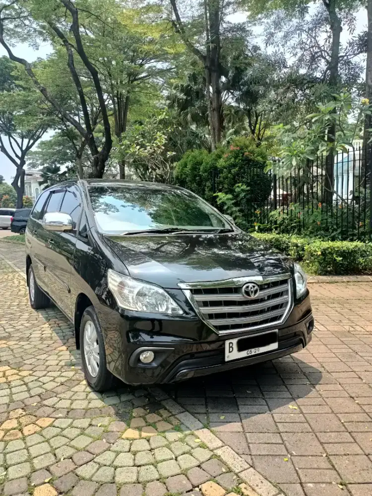 Toyota Innova 2.0 G matic 2014