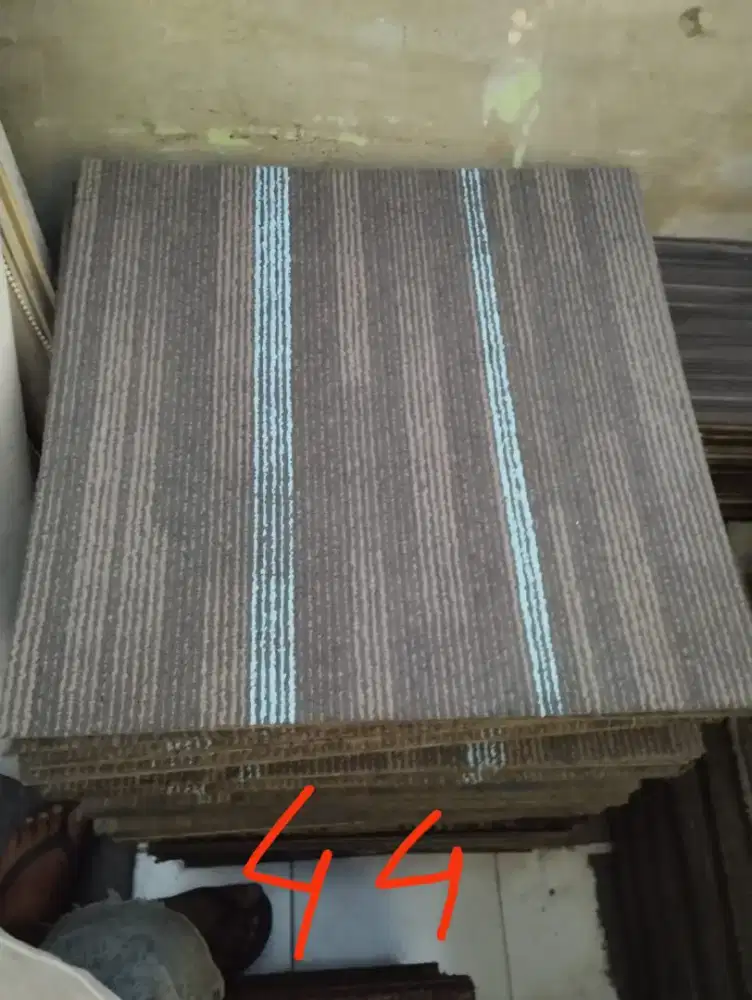 Karpet Tile 50x50cm