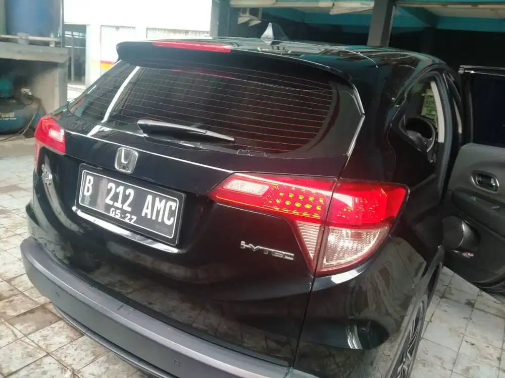 Jual Honda HRV Tipe E Tahun 2017 Low KM Asli
