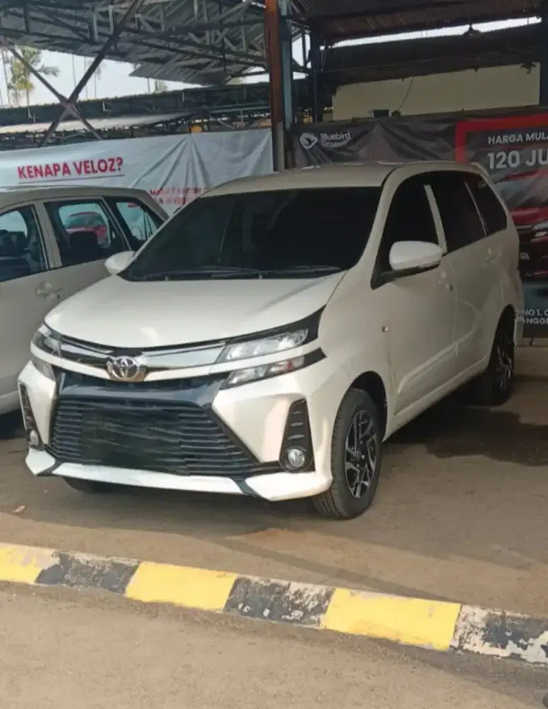 Lowongan Supir Taksi