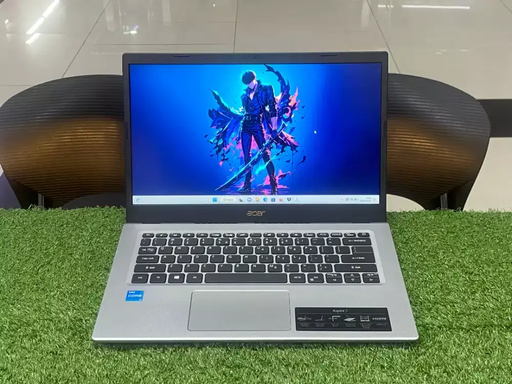 Acer aspire 5 | Core i3 gen 11 | Ram 4 gb | Ssd 512 gb | Fullset