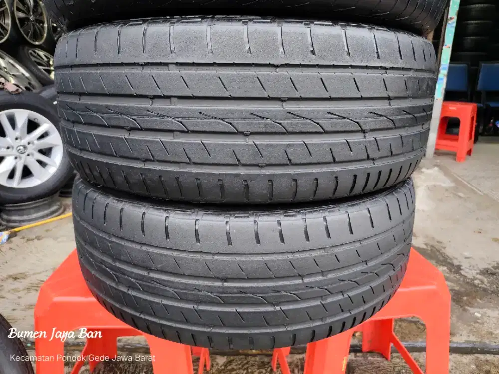Ban 235 55 R19 Continental ultracontact uc6 SUV mazda cx5 santafe
