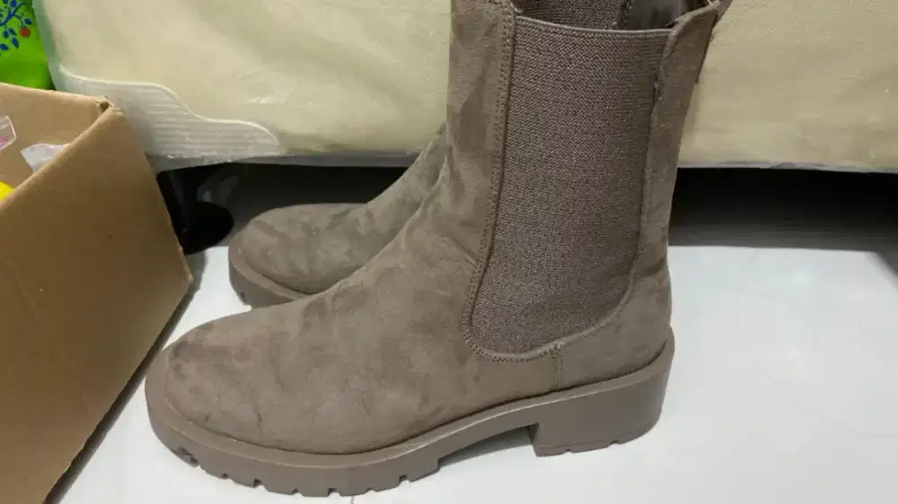 SEPATU BOOTS H&M 100% Original