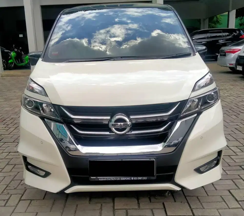 NISSAN SERENA HWS 2.0 AT 2019