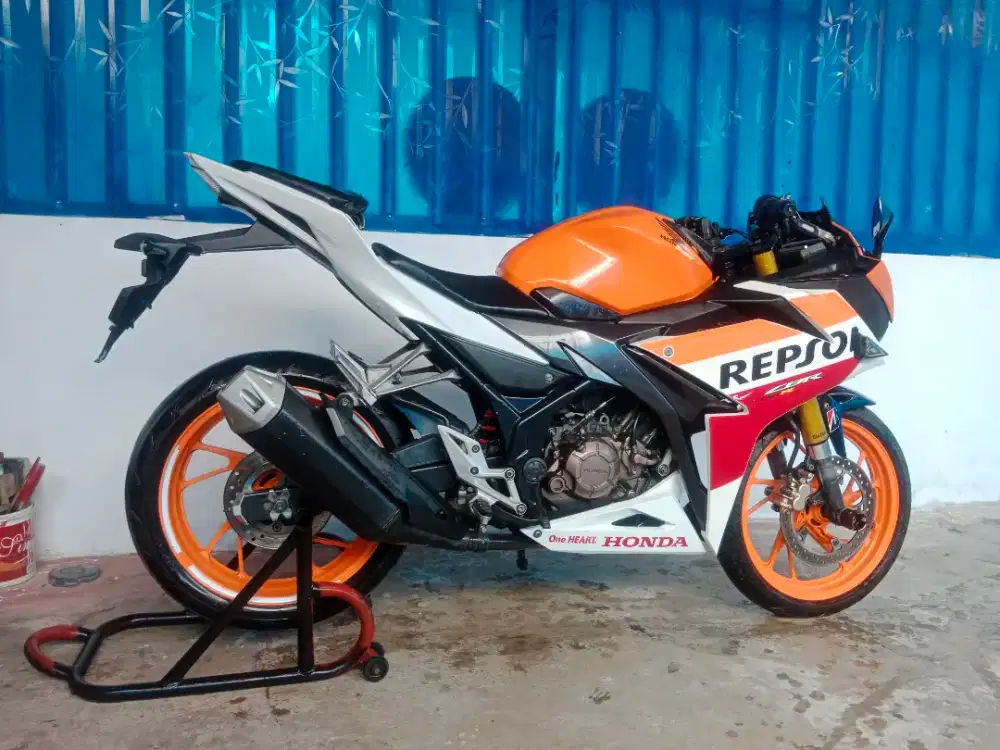 Dijual honda CBR150 Repsol