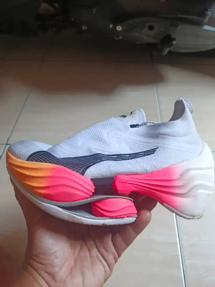 Sapatu puma nitro elite