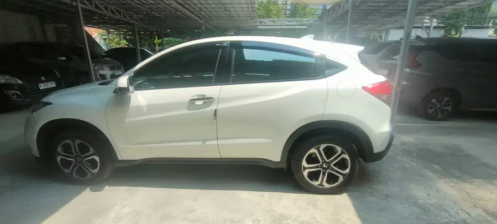 Honda HR-V 2021 Bensin
