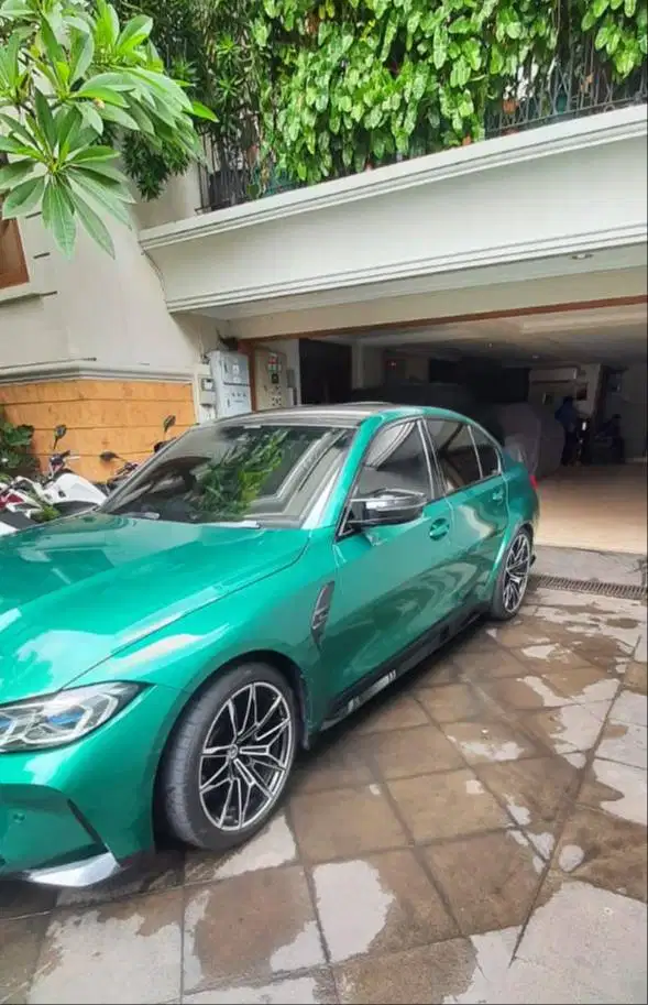 BMW M3 AT LOW KM